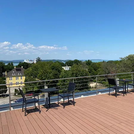 Sunlight Апартаменты Балатонфёльдвар