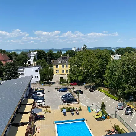 Sunlight Апартаменты *